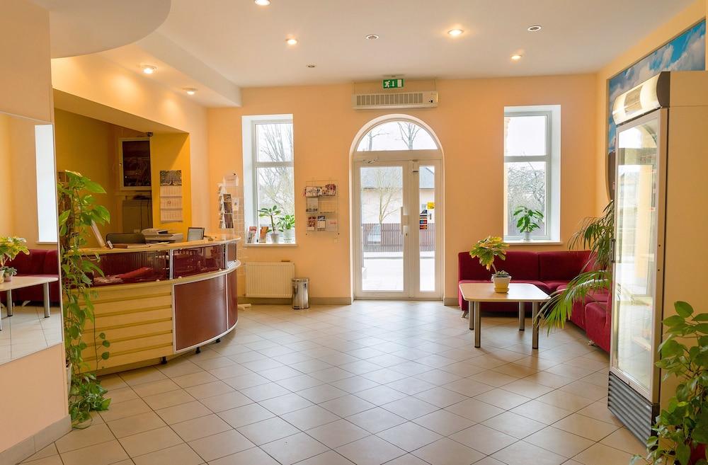 ריגה Hotel Vilmaja מראה חיצוני תמונה