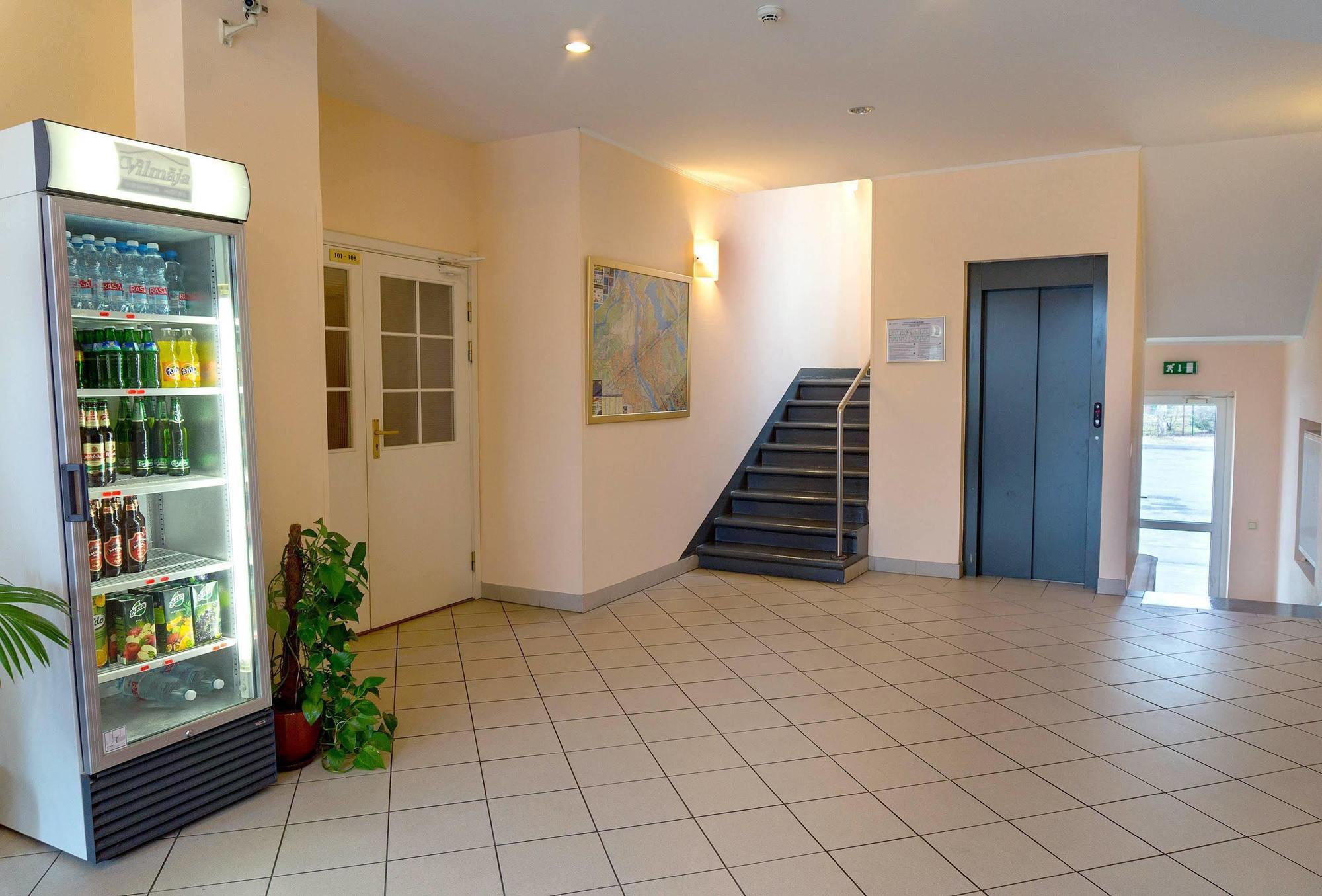 ריגה Hotel Vilmaja מראה חיצוני תמונה